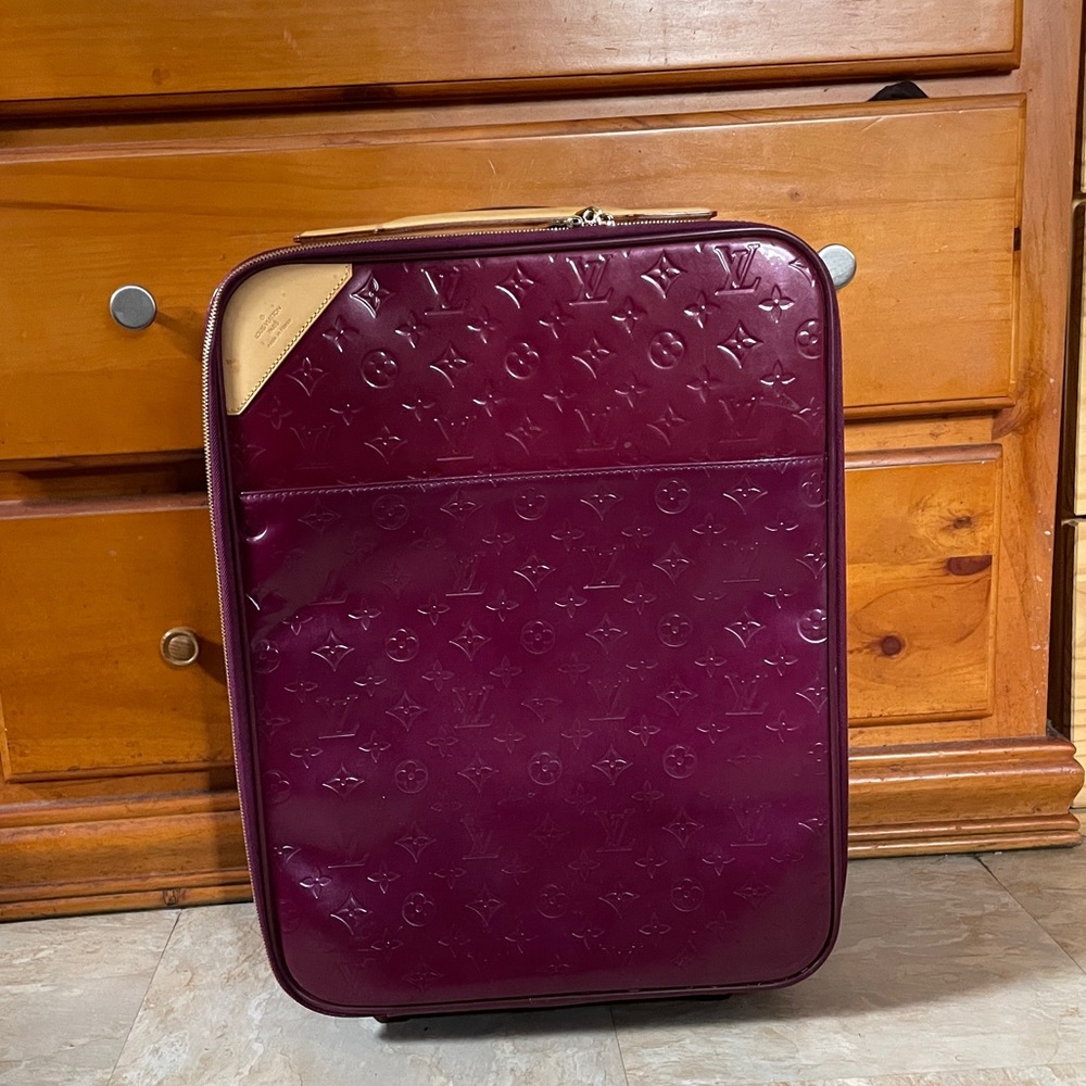 Violette monogram Vernis leather Louis Vuitton Pegase 45 - Picture 2 of 15